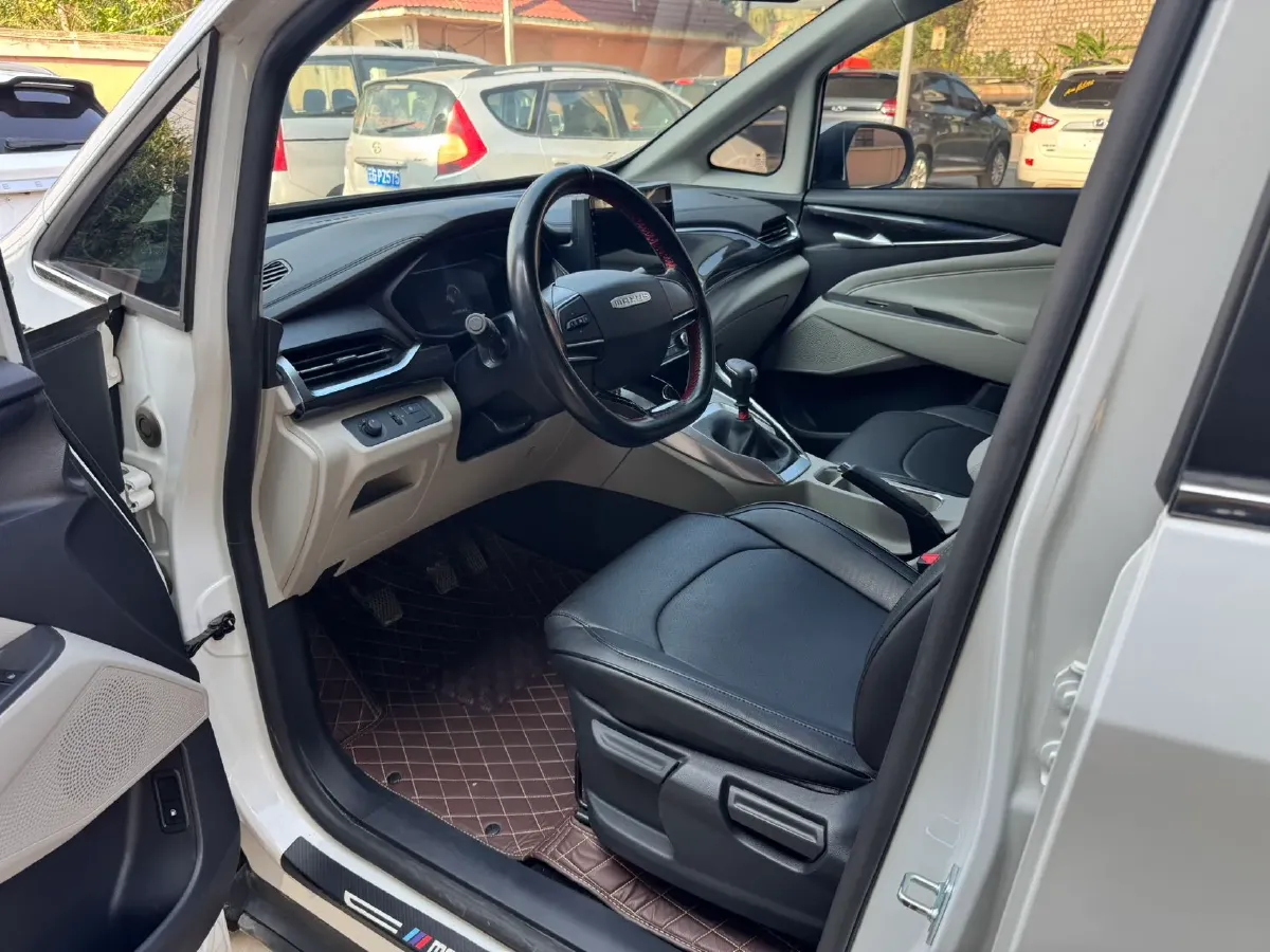 2021 MAXUS G50 1.5T 169HP L4 6MT,autocango,china used car exporter,china ev exporter,chinese used car exporter,chinese used ev exporter