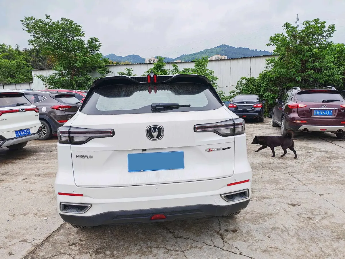 2023 ChangAn CS55 Plus 1.5T 188HP L4 7DCT,autocango,china used car exporter,china ev exporter,chinese used car exporter,chinese used ev exporter