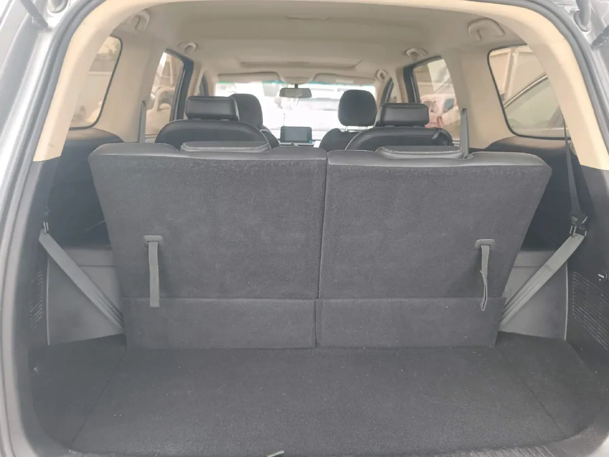 2018 BaoJun 360 1.5L 112HP L4 6MT,autocango,china used car exporter,china ev exporter,chinese used car exporter,chinese used ev exporter