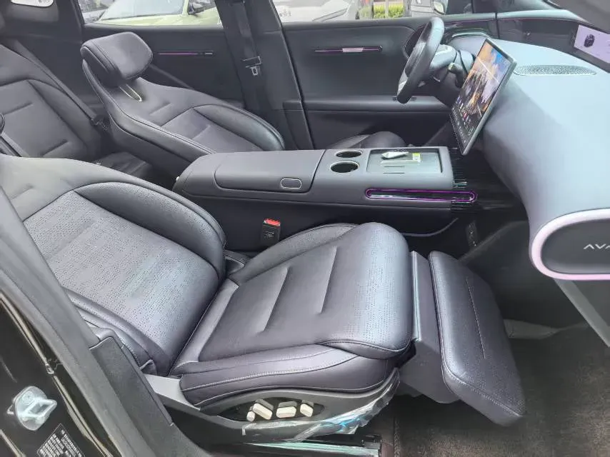 2024 Avatr 07 BEV 82.16KWH,autocango,china used car exporter,china ev exporter,chinese used car exporter,chinese used ev exporter