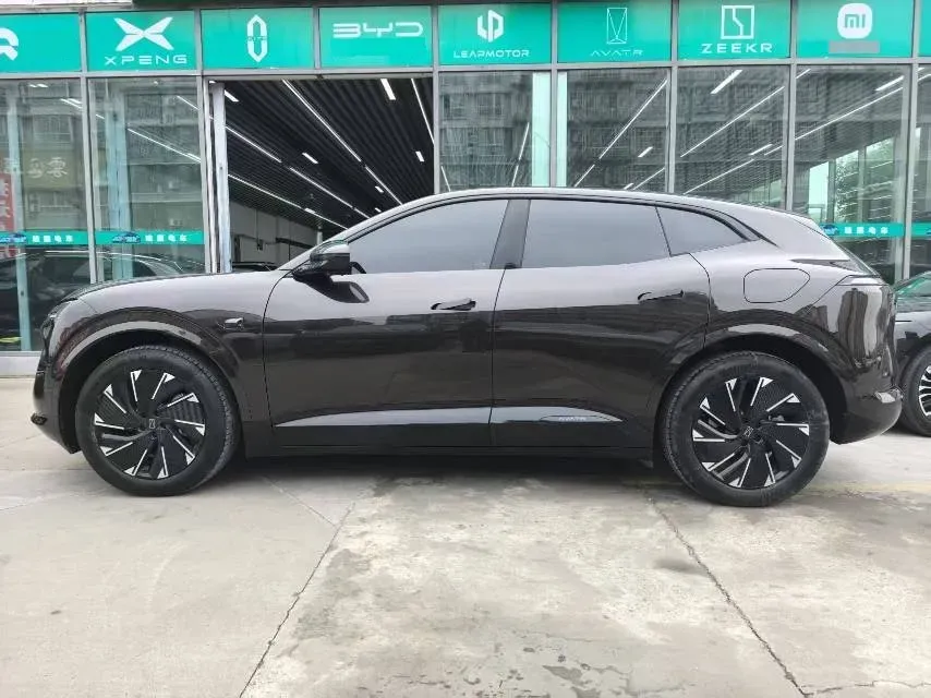 2024 Avatr 07 BEV 82.16KWH,autocango,china used car exporter,china ev exporter,chinese used car exporter,chinese used ev exporter