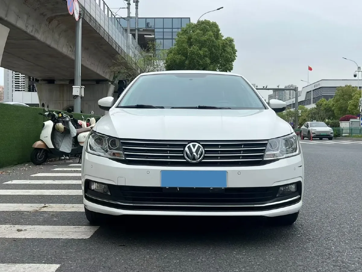 2017 Volkswagen Lavida 1.4T 131HP L4 7DCT,autocango,china used car exporter,china ev exporter,chinese used car exporter,chinese used ev exporter