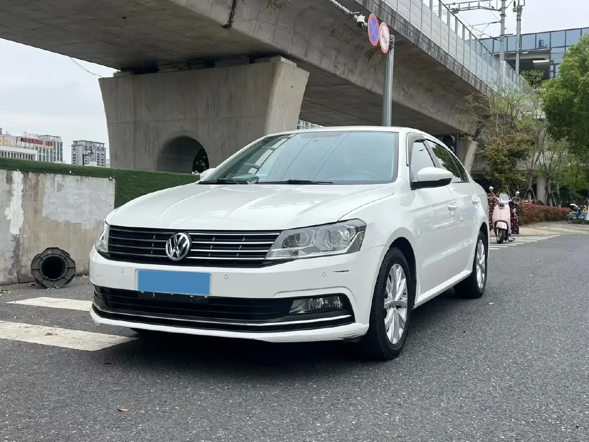 2017 Volkswagen Lavida 1.4T 131HP L4 7DCT,autocango,china used car exporter,china ev exporter,chinese used car exporter,chinese used ev exporter