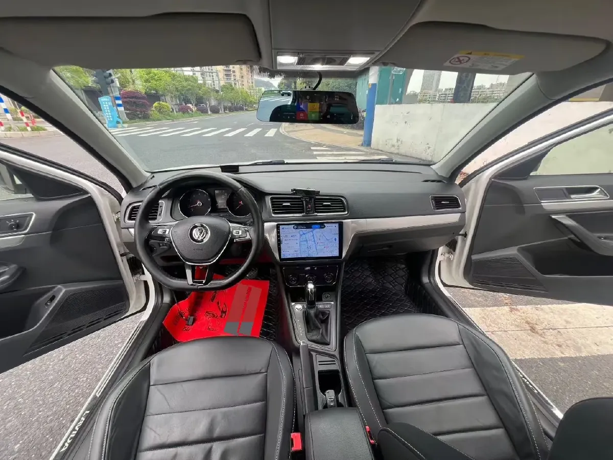 2017 Volkswagen Lavida 1.4T 131HP L4 7DCT,autocango,china used car exporter,china ev exporter,chinese used car exporter,chinese used ev exporter