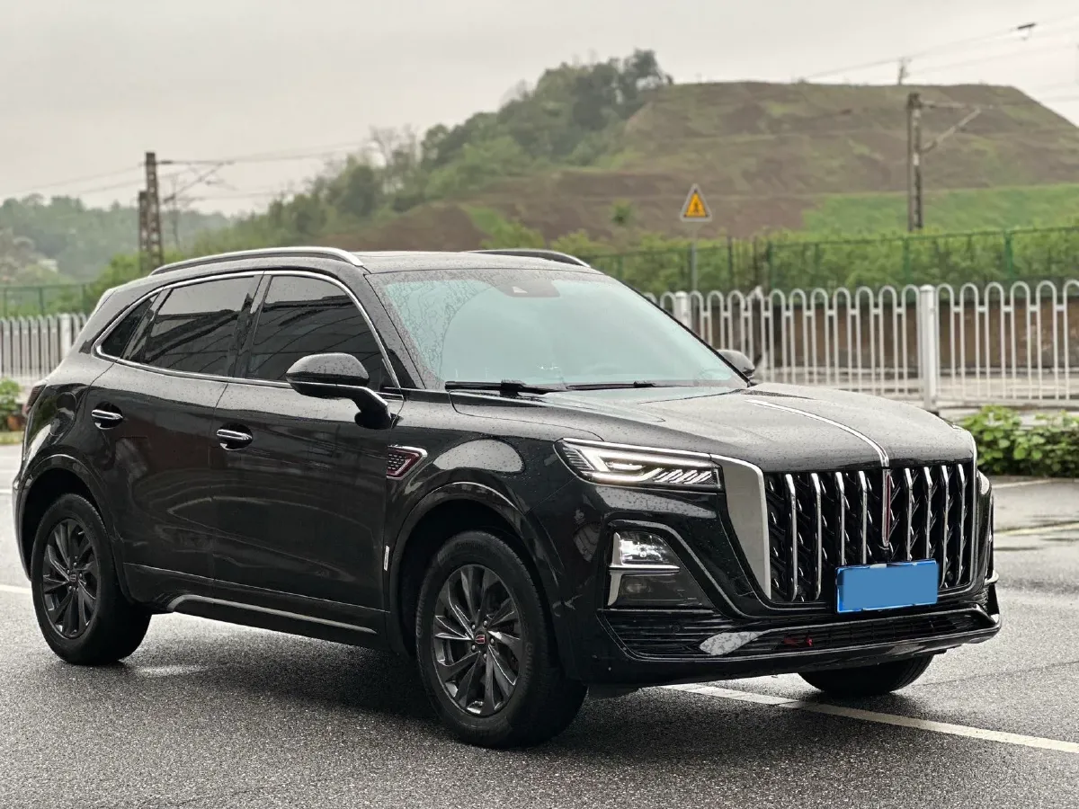 2023 HongQi HS5 2.0T 252HP L4 8AT,autocango,china used car exporter,china ev exporter,chinese used car exporter,chinese used ev exporter