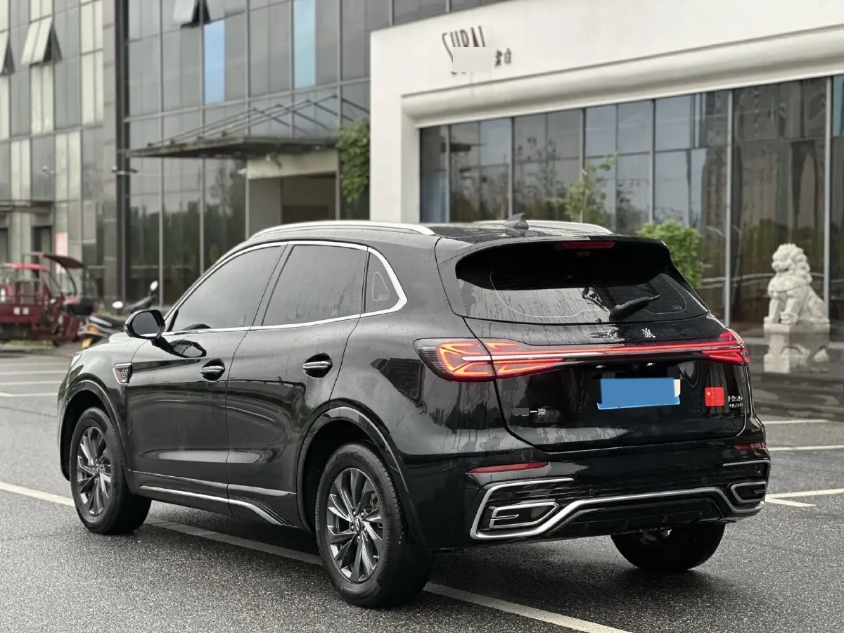 2023 HongQi HS5 2.0T 252HP L4 8AT,autocango,china used car exporter,china ev exporter,chinese used car exporter,chinese used ev exporter