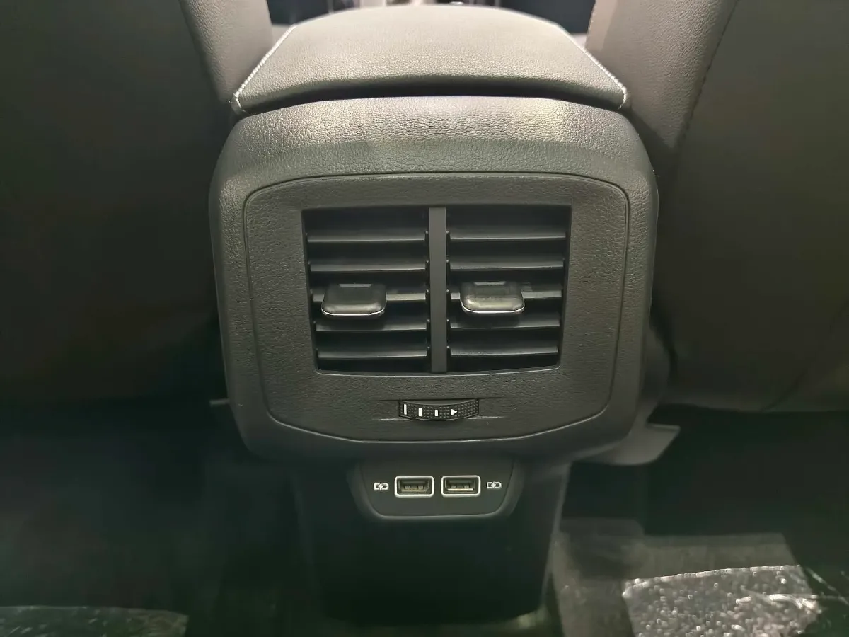 2021 Volkswagen Tacqua 1.4T 150HP L4 7DCT,autocango,china used car exporter,china ev exporter,chinese used car exporter,chinese used ev exporter