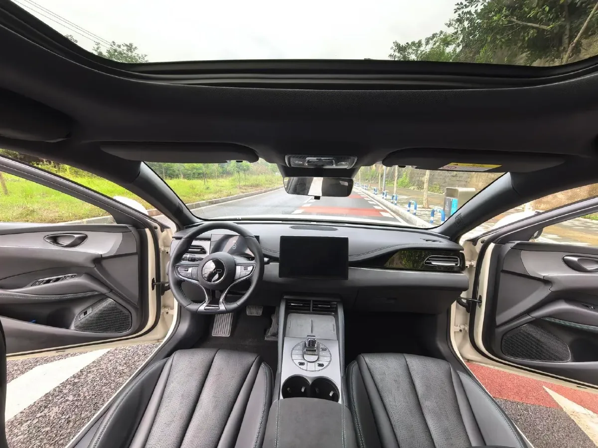 2024 BYD Seal06 1.5L 101HP L4 E-CVT PHEV 15.87KWH,autocango,china used car exporter,china ev exporter,chinese used car exporter,chinese used ev exporter