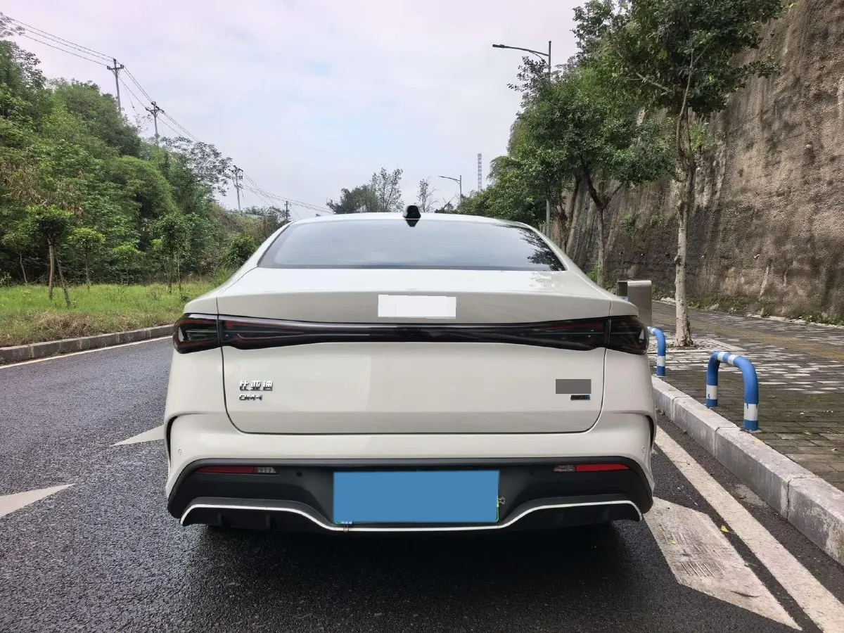 2024 BYD Seal06 1.5L 101HP L4 E-CVT PHEV 15.87KWH,autocango,china used car exporter,china ev exporter,chinese used car exporter,chinese used ev exporter