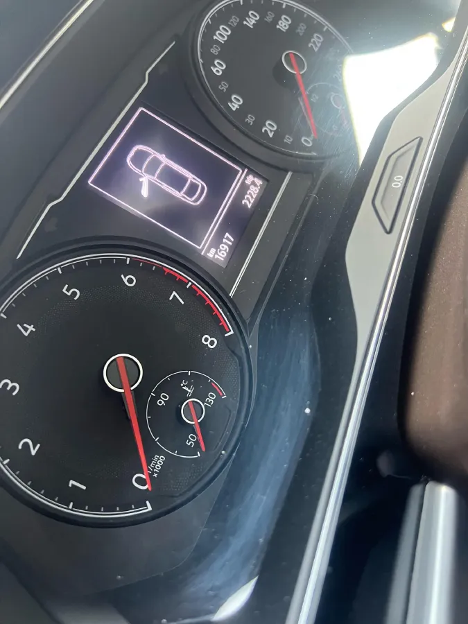 2019 Skoda Kodiak 2.0T 186HP L4 7DCT,autocango,china used car exporter,china ev exporter,chinese used car exporter,chinese used ev exporter