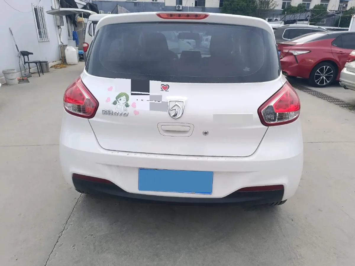 2020 BaoJun 310 1.2L 80HP L4 5MT,autocango,china used car exporter,china ev exporter,chinese used car exporter,chinese used ev exporter