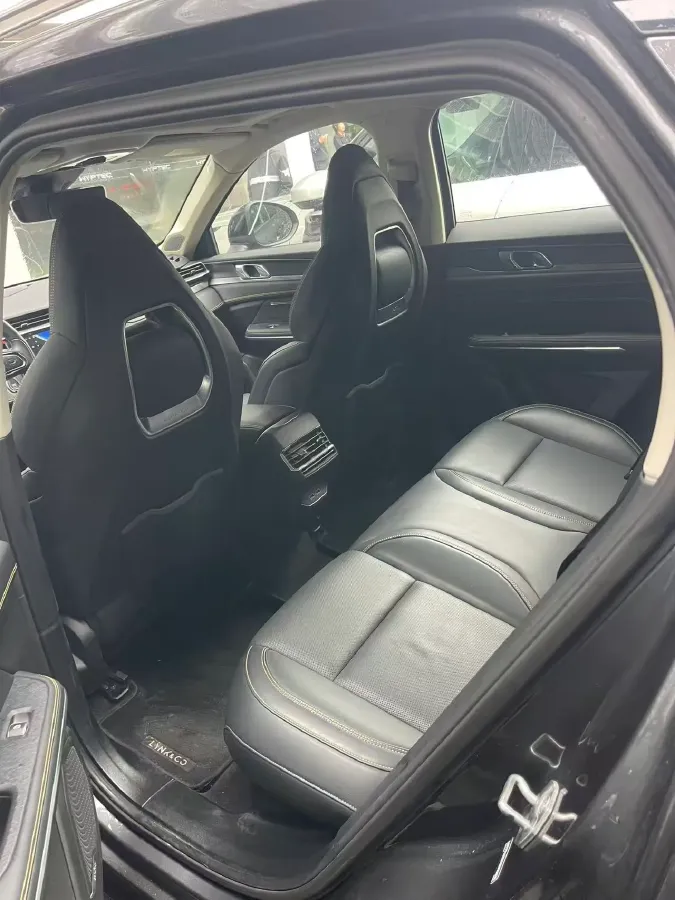 2024 LYNK&CO 01 2.0T 254HP L4 8AT,autocango,china used car exporter,china ev exporter,chinese used car exporter,chinese used ev exporter