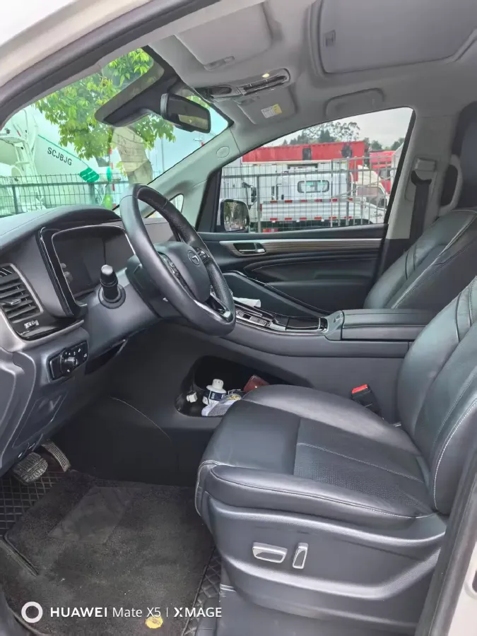 2021 GAC Trumpchi M8 2.0T 252HP L4 8AT,autocango,china used car exporter,china ev exporter,chinese used car exporter,chinese used ev exporter