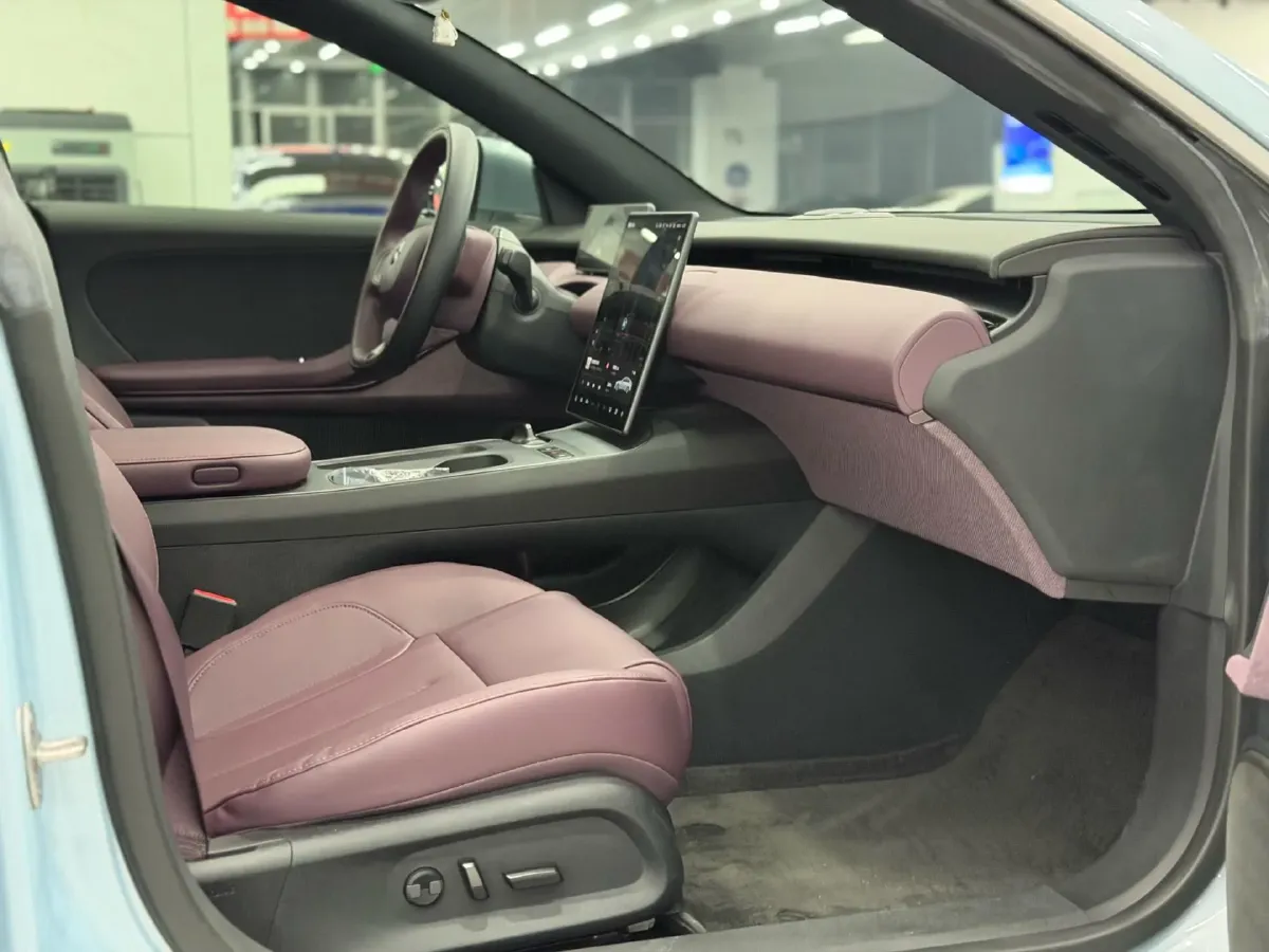 2022 JunTian HeiWuShi Youth 2.0T 203HP L4 6AT,autocango,china used car exporter,china ev exporter,chinese used car exporter,chinese used ev exporter