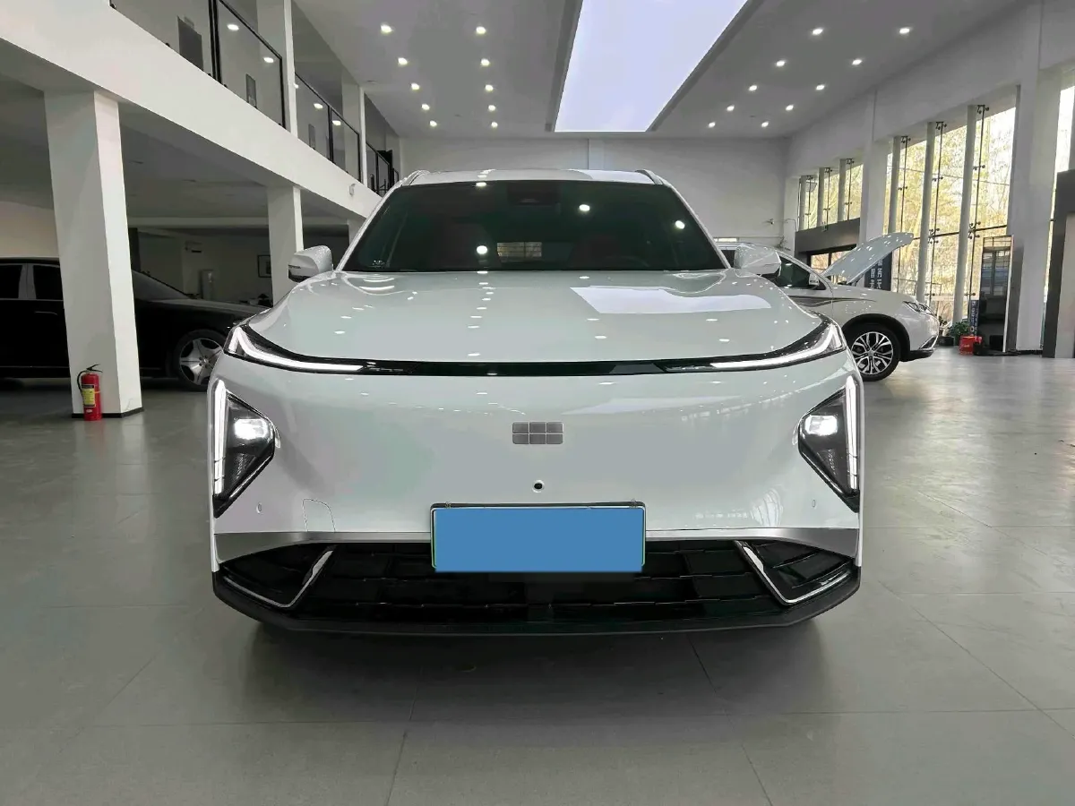 2025 Geely Galaxy L7 1.5L 112HP L4 1DHT PHEV 18.4KWH,autocango,china used car exporter,china ev exporter,chinese used car exporter,chinese used ev exporter