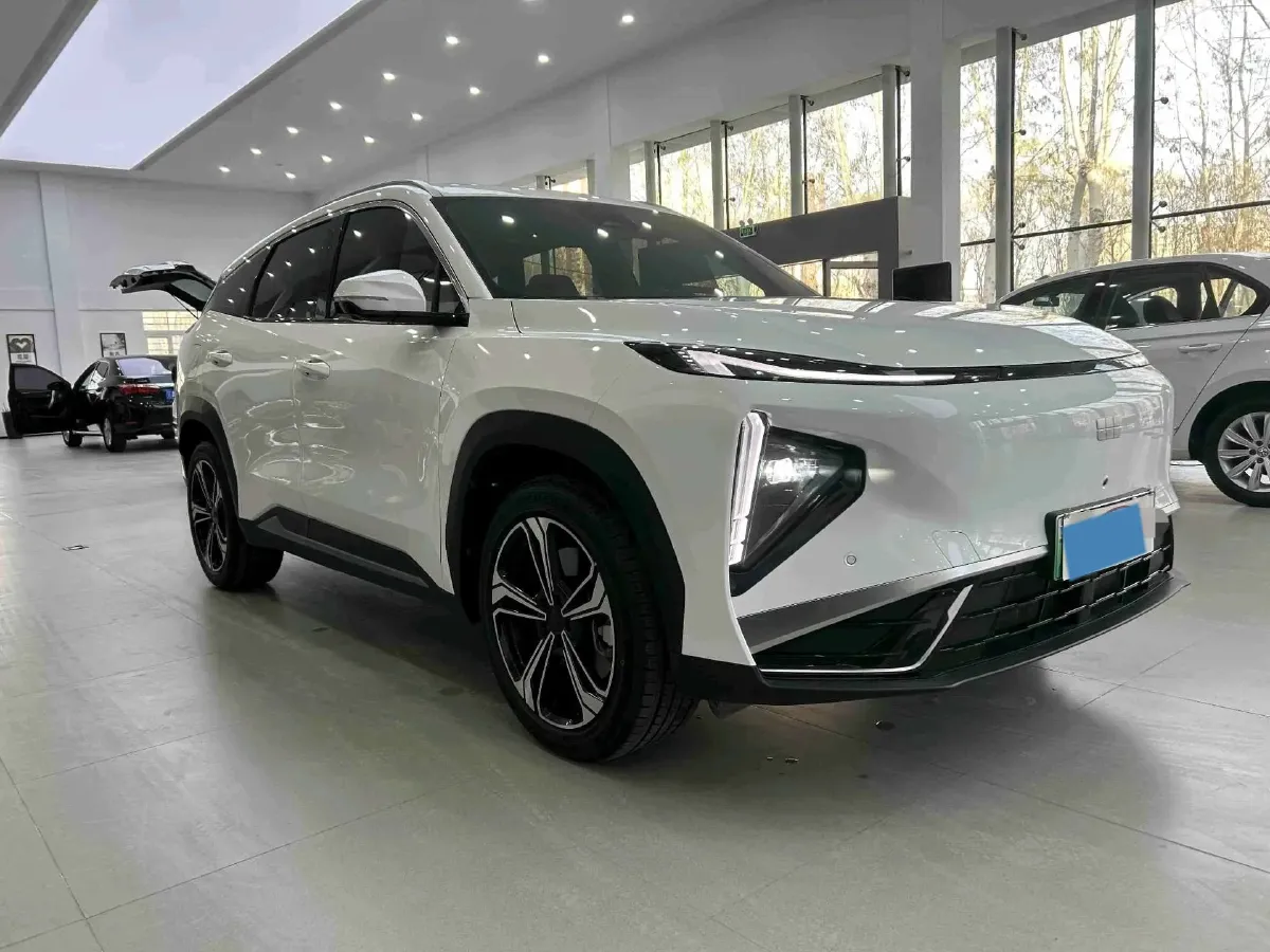 2025 Geely Galaxy L7 1.5L 112HP L4 1DHT PHEV 18.4KWH,autocango,china used car exporter,china ev exporter,chinese used car exporter,chinese used ev exporter