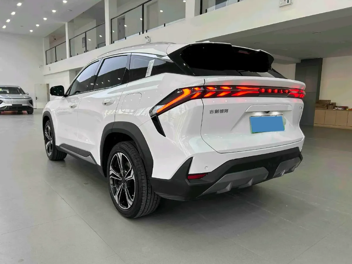 2025 Geely Galaxy L7 1.5L 112HP L4 1DHT PHEV 18.4KWH,autocango,china used car exporter,china ev exporter,chinese used car exporter,chinese used ev exporter