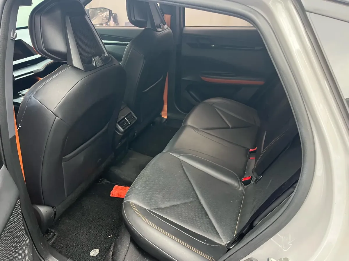 2022 ChangAn UNI-V 1.5T 188HP L4 7DCT,autocango,china used car exporter,china ev exporter,chinese used car exporter,chinese used ev exporter