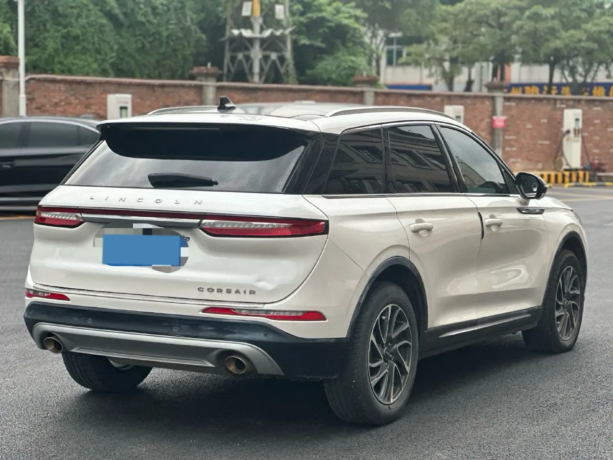 2021 Lincoln Corsair 2.0T 245HP L4 8AT,autocango,china used car exporter,china ev exporter,chinese used car exporter,chinese used ev exporter