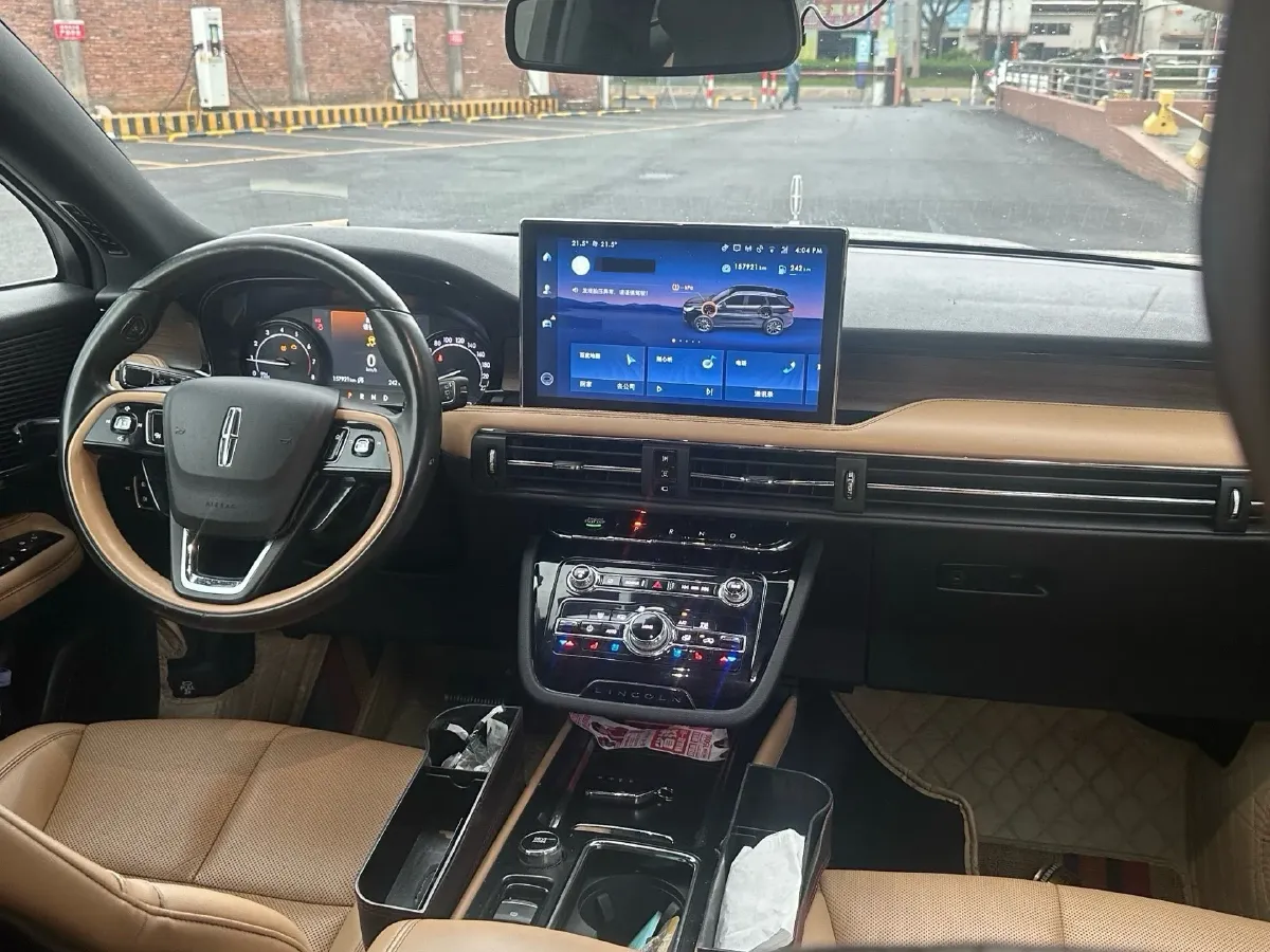 2021 Lincoln Corsair 2.0T 245HP L4 8AT,autocango,china used car exporter,china ev exporter,chinese used car exporter,chinese used ev exporter