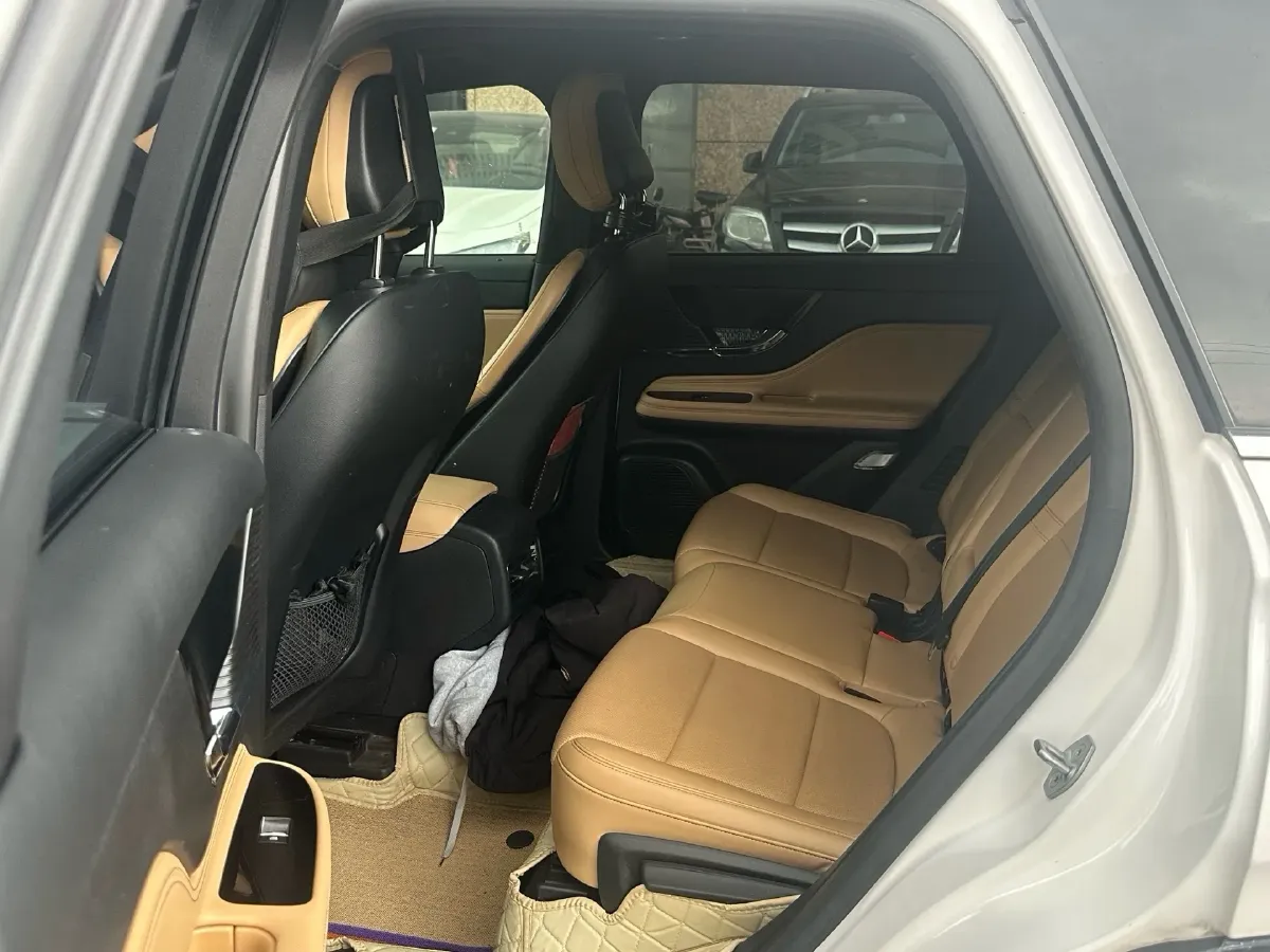 2021 Lincoln Corsair 2.0T 245HP L4 8AT,autocango,china used car exporter,china ev exporter,chinese used car exporter,chinese used ev exporter