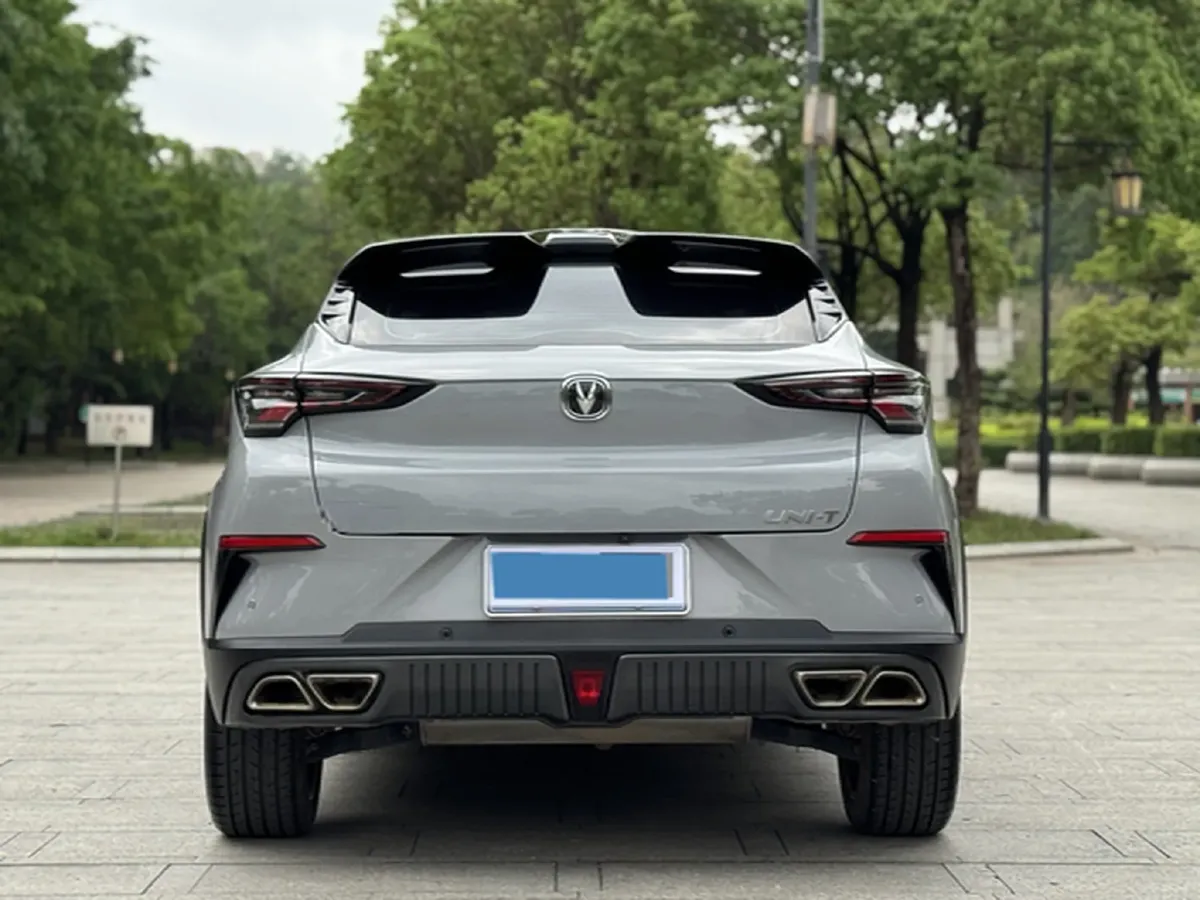 2022 ChangAn UNI-T 1.5T 188HP L4 7DCT,autocango,china used car exporter,china ev exporter,chinese used car exporter,chinese used ev exporter