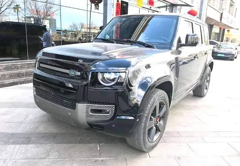 2021 Land Rover Defender 3.0T 400HP L6 8AT,autocango,china used car exporter,china ev exporter,chinese used car exporter,chinese used ev exporter