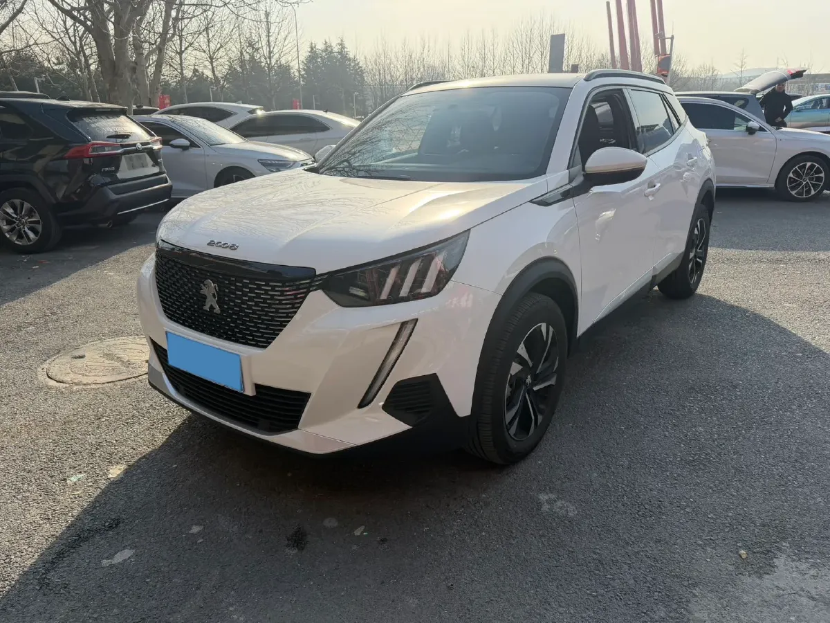 2022 Peugeot 2008 1.2T 136HP L3 6DCT,autocango,china used car exporter,china ev exporter,chinese used car exporter,chinese used ev exporter