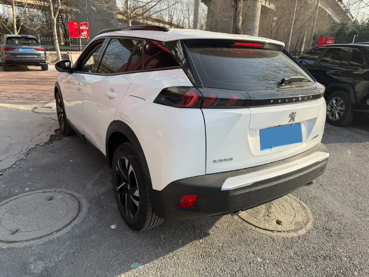 2022 Peugeot 2008 1.2T 136HP L3 6DCT,autocango,china used car exporter,china ev exporter,chinese used car exporter,chinese used ev exporter