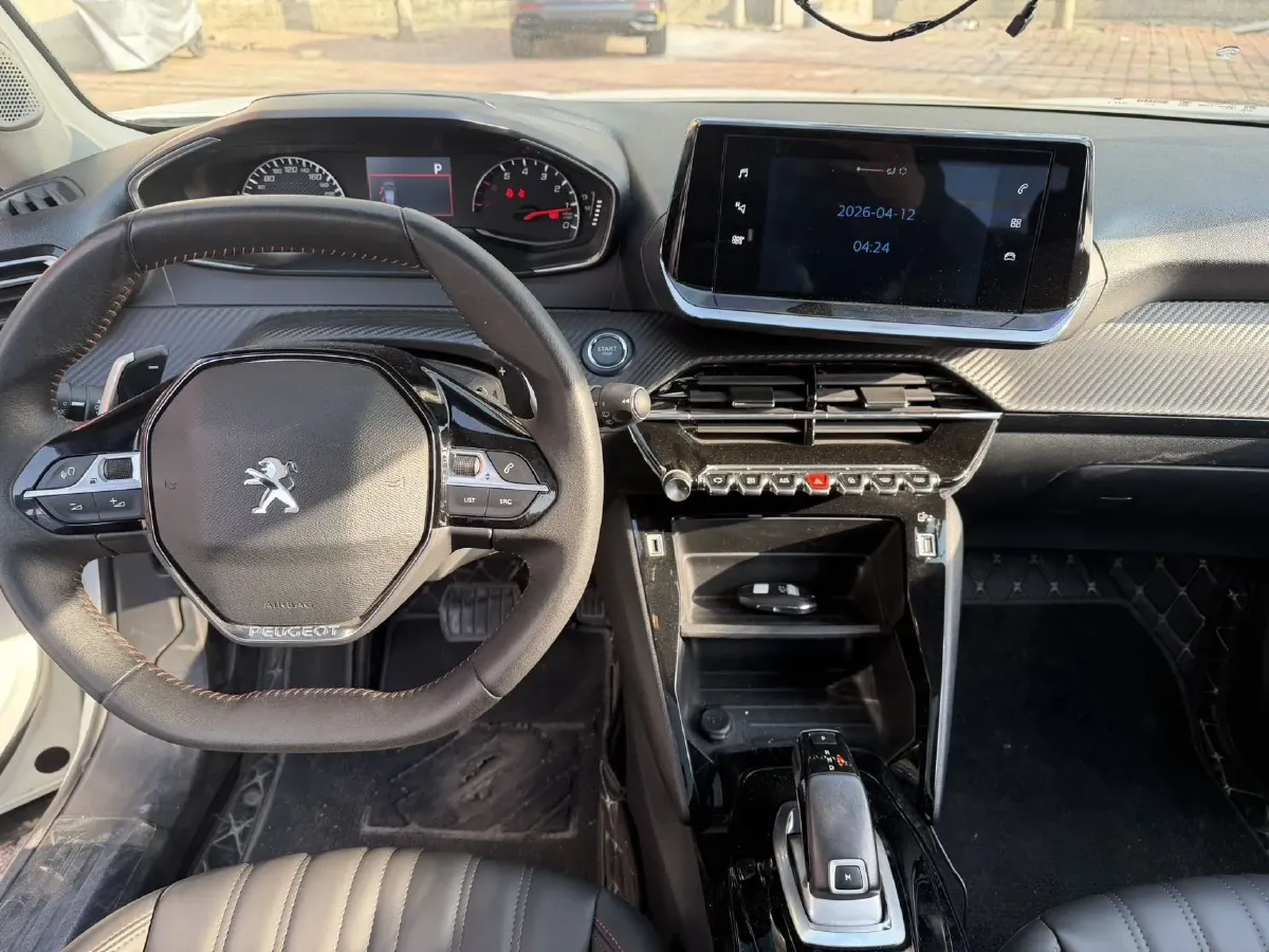 2022 Peugeot 2008 1.2T 136HP L3 6DCT,autocango,china used car exporter,china ev exporter,chinese used car exporter,chinese used ev exporter