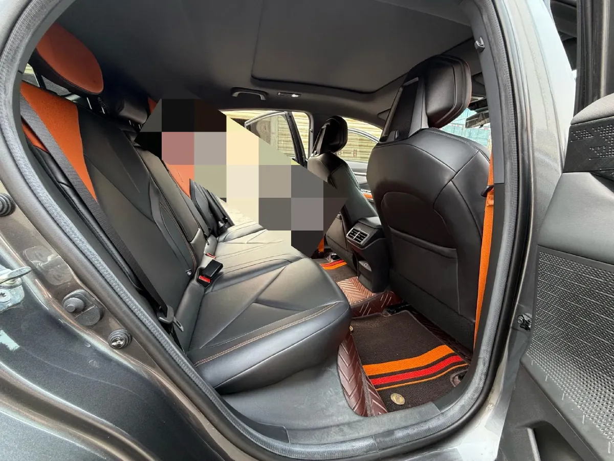 2022 ChangAn UNI-V 1.5T 188HP L4 7DCT,autocango,china used car exporter,china ev exporter,chinese used car exporter,chinese used ev exporter