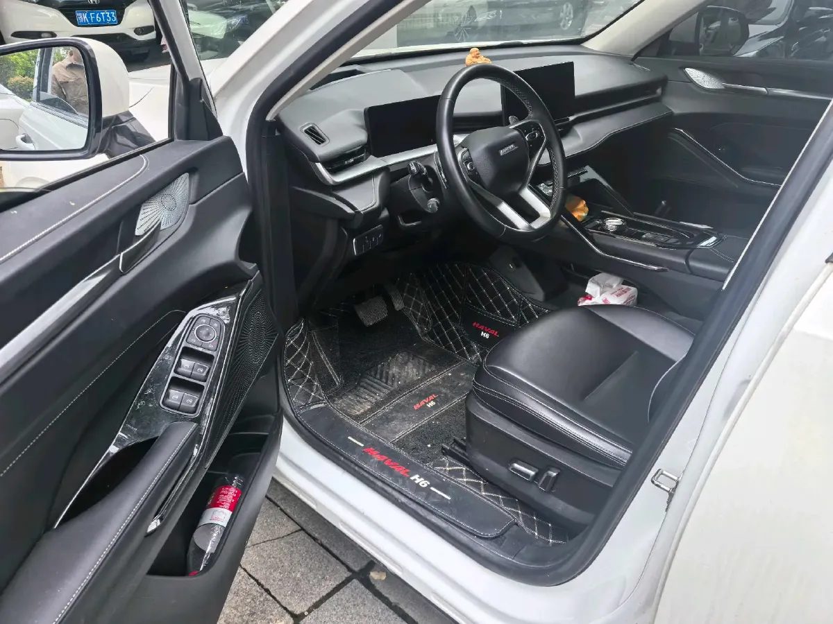 2021 Haval H6 2.0T 211HP L4 7DCT,autocango,china used car exporter,china ev exporter,chinese used car exporter,chinese used ev exporter