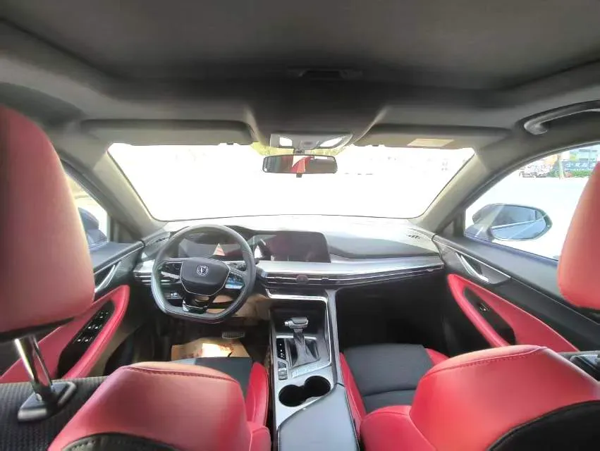 2023 ChangAn CS35 Plus 1.4T 160HP L4 7DCT,autocango,china used car exporter,china ev exporter,chinese used car exporter,chinese used ev exporter