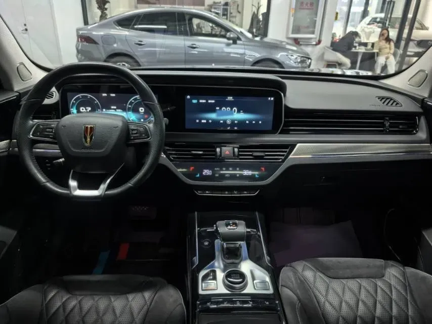 2019 HongQi HS5 2.0T 224HP L4 6AT,autocango,china used car exporter,china ev exporter,chinese used car exporter,chinese used ev exporter