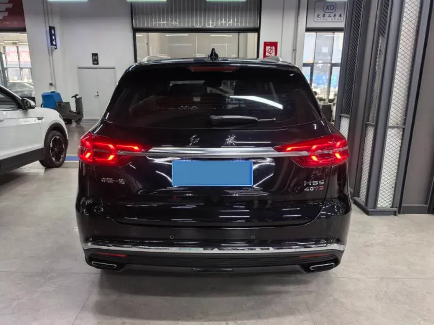 2019 HongQi HS5 2.0T 224HP L4 6AT,autocango,china used car exporter,china ev exporter,chinese used car exporter,chinese used ev exporter