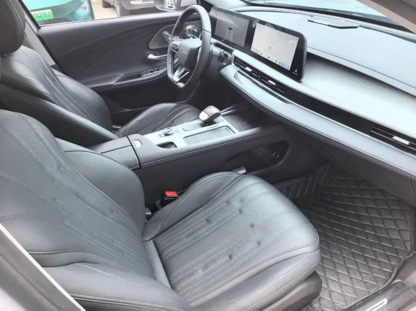 2024 Fulwin FulwinA8 1.5T 156HP L4 1DHT PHEV 18.3KWH,autocango,china used car exporter,china ev exporter,chinese used car exporter,chinese used ev exporter