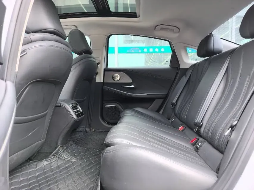 2024 Fulwin FulwinA8 1.5T 156HP L4 1DHT PHEV 18.3KWH,autocango,china used car exporter,china ev exporter,chinese used car exporter,chinese used ev exporter