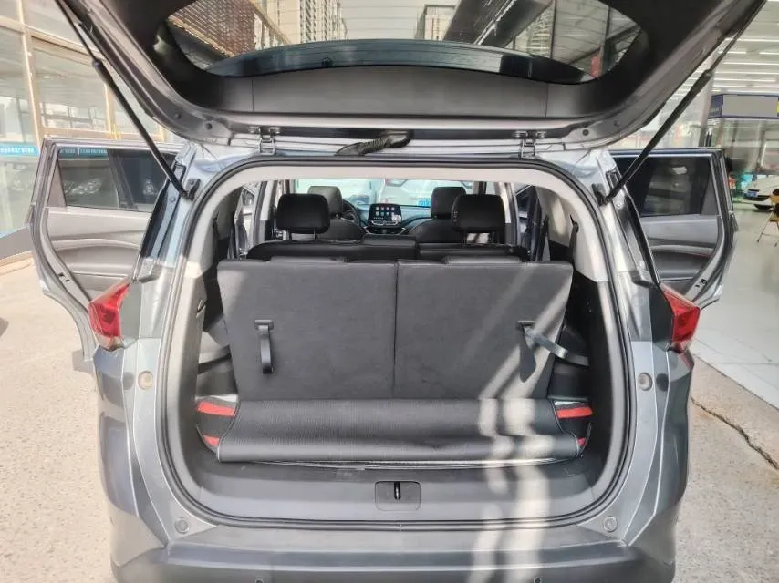 2018 Chevrolet Orlando 1.3T 163HP L3 6AT,autocango,china used car exporter,china ev exporter,chinese used car exporter,chinese used ev exporter