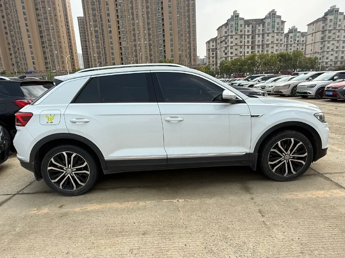 2020 Volkswagen T-Roc 1.4T 150HP L4 7DCT,autocango,china used car exporter,china ev exporter,chinese used car exporter,chinese used ev exporter