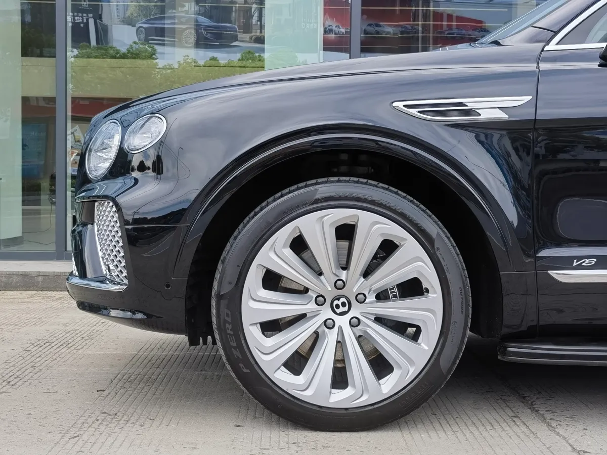 2022 Bentley Bentayga 4.0T 550HP V8 8AT,autocango,china used car exporter,china ev exporter,chinese used car exporter,chinese used ev exporter