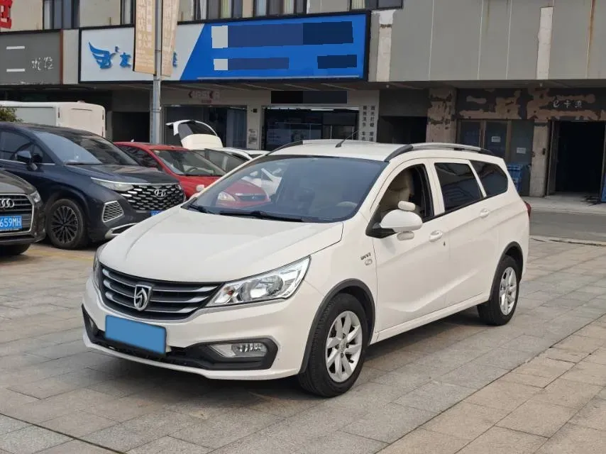 2019 BaoJun 510 1.5L 112HP L4 6MT,autocango,china used car exporter,china ev exporter,chinese used car exporter,chinese used ev exporter