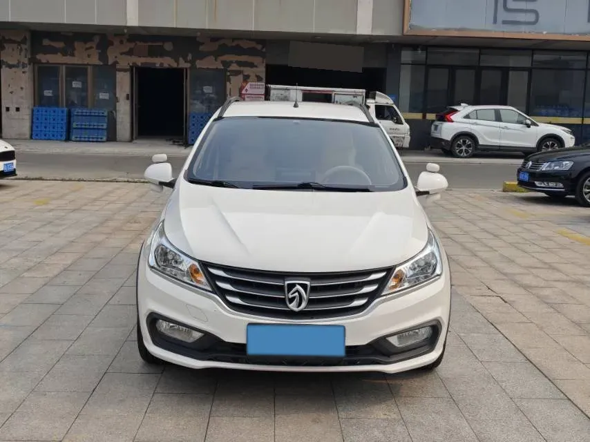 2019 BaoJun 510 1.5L 112HP L4 6MT,autocango,china used car exporter,china ev exporter,chinese used car exporter,chinese used ev exporter