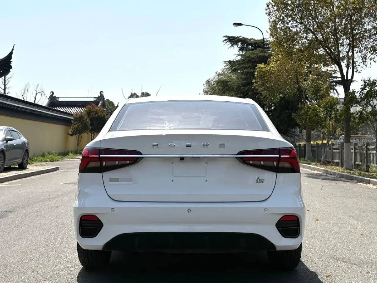 2021 Roewe i5 1.5L 120HP L4 CVT,autocango,china used car exporter,china ev exporter,chinese used car exporter,chinese used ev exporter