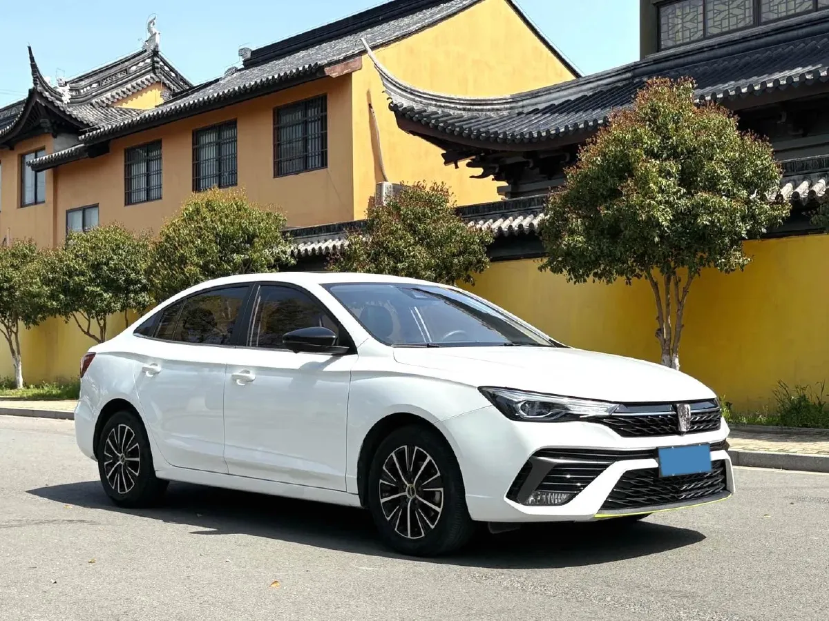 2021 Roewe i5 1.5L 120HP L4 CVT,autocango,china used car exporter,china ev exporter,chinese used car exporter,chinese used ev exporter