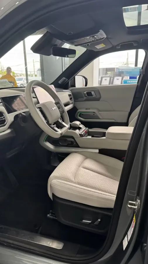 2025 FangChengBao Tai 3 BEV,autocango,china used car exporter,china ev exporter,chinese used car exporter,chinese used ev exporter