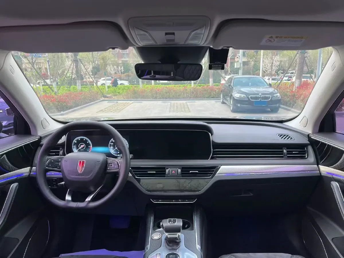 2019 HongQi HS5 2.0T 224HP L4 6AT,autocango,china used car exporter,china ev exporter,chinese used car exporter,chinese used ev exporter