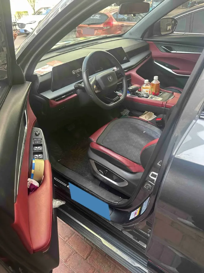 2022 ChangAn CS75 Plus 1.5T 188HP L4 8AT,autocango,china used car exporter,china ev exporter,chinese used car exporter,chinese used ev exporter