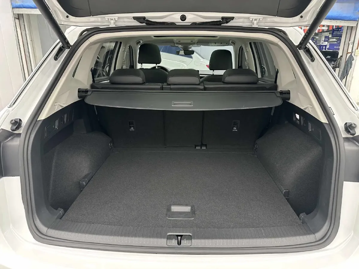 2023 Volkswagen Tayron 1.4T 150HP L4 7DCT,autocango,china used car exporter,china ev exporter,chinese used car exporter,chinese used ev exporter