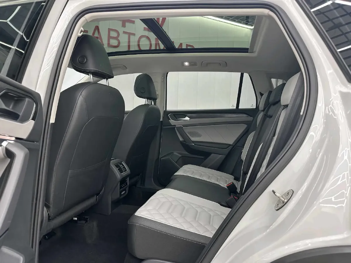 2023 Volkswagen Tayron 1.4T 150HP L4 7DCT,autocango,china used car exporter,china ev exporter,chinese used car exporter,chinese used ev exporter