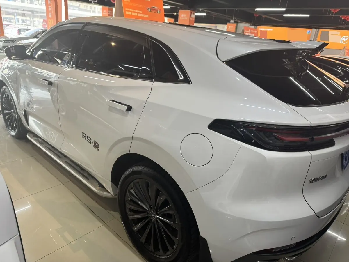 2021 ChangAn UNI-K 2.0T 233HP L4 8AT,autocango,china used car exporter,china ev exporter,chinese used car exporter,chinese used ev exporter